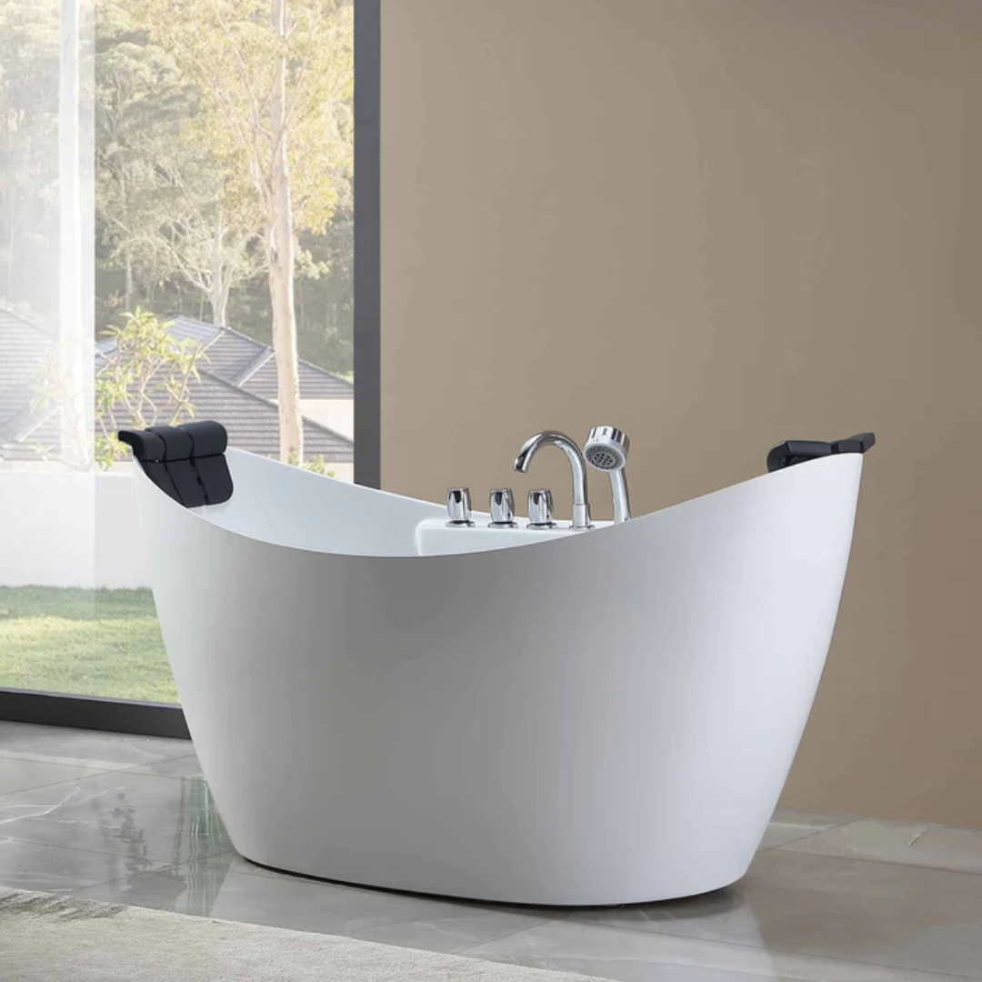 67" Freestanding Whirlpool Bathtub