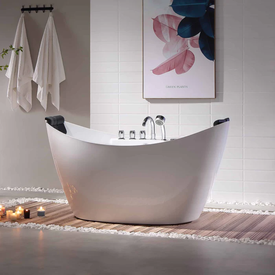 67" Freestanding Whirlpool Bathtub